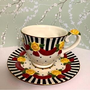 sandy,s closet "Laura" teacup and saucer Rare
